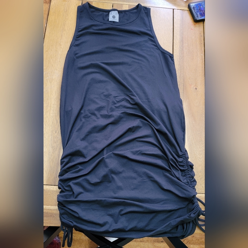 CVG LBD SIZE XS / S - NEVER WORN